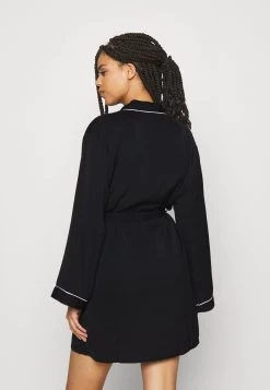 Anna Field AMANDA SATIN DRESSING GOWN - Szlafrok - Black 9 Anna Field AMANDA SATIN DRESSING GOWN - Szlafrok - Black -Anna Field Sklep 2ed7ad8212184e4ca1dc1b97ba75f567