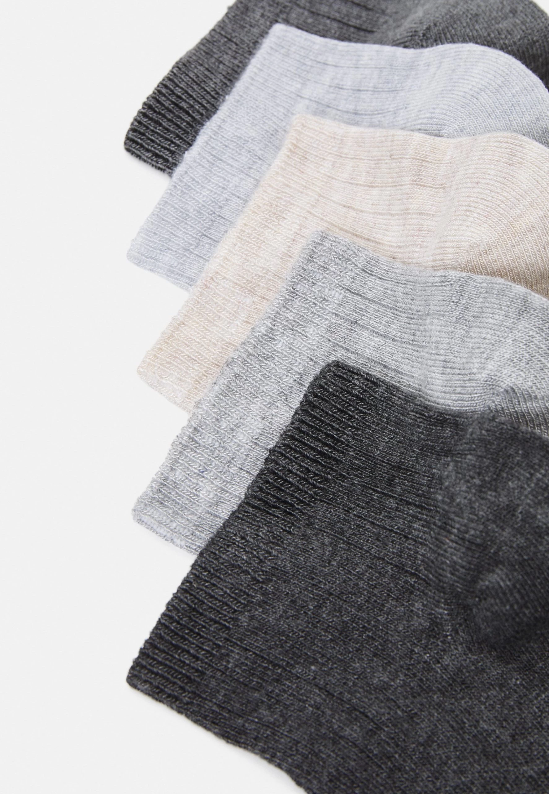 Anna Field SOFT RIBBED SNEAKER SOCKS 5PACK - Skarpety - Grey/beige 2 Anna Field SOFT RIBBED SNEAKER SOCKS 5PACK - Skarpety - Grey/beige - obrazek 2