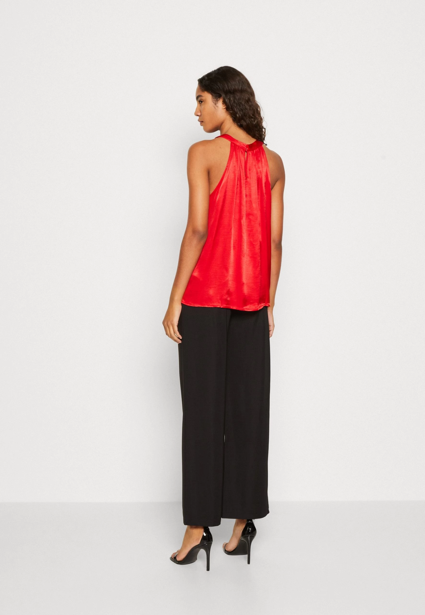 Anna Field Top - Red 3 Anna Field Top - Red - obrazek 3