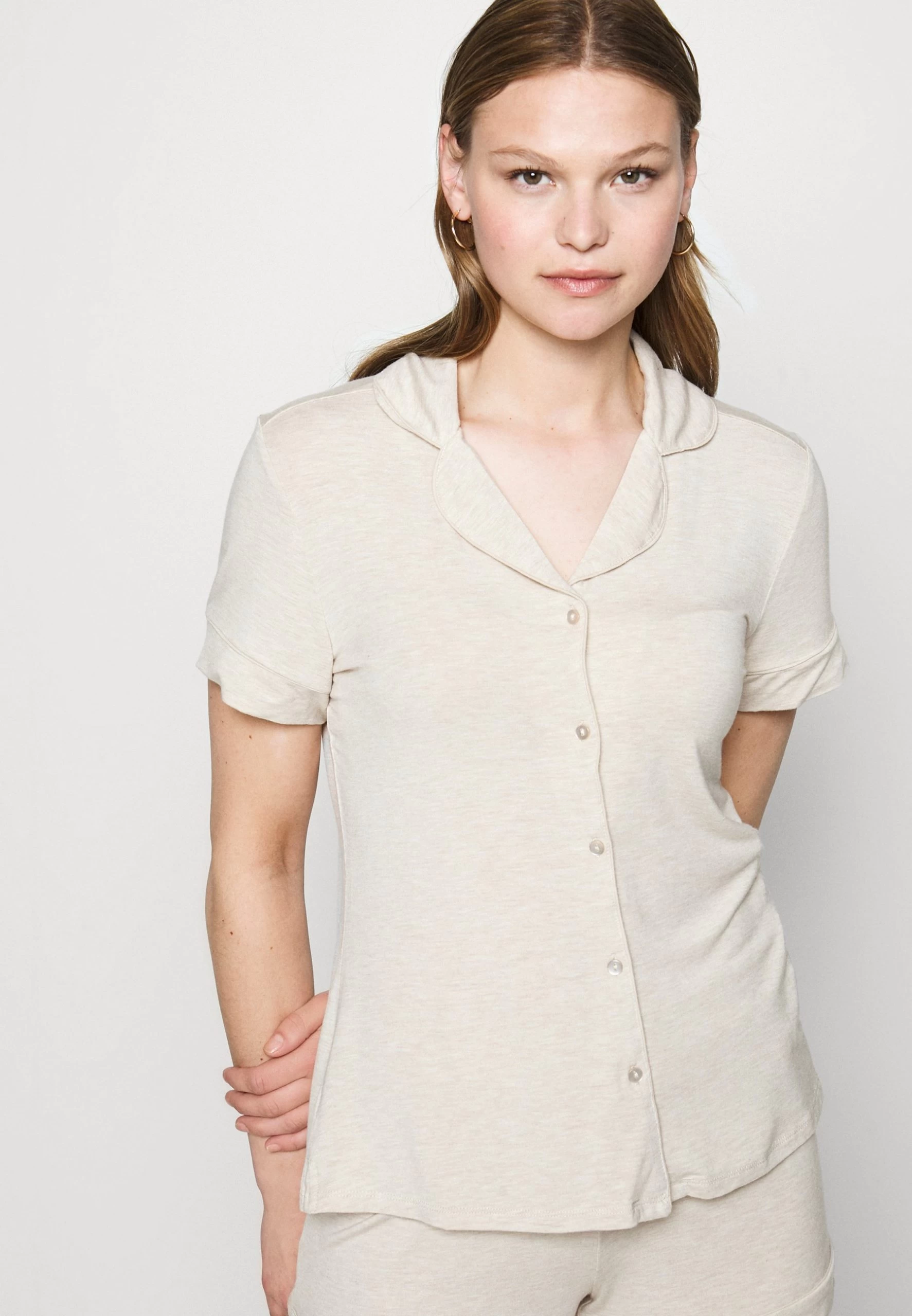 Anna Field BUTTON THROUGH PJ SET - Piżama - Beige 4 Anna Field BUTTON THROUGH PJ SET - Piżama - Beige - obrazek 4