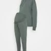 HOODIE WITH JOGGER SET - Bluza Z Kapturem - Green
