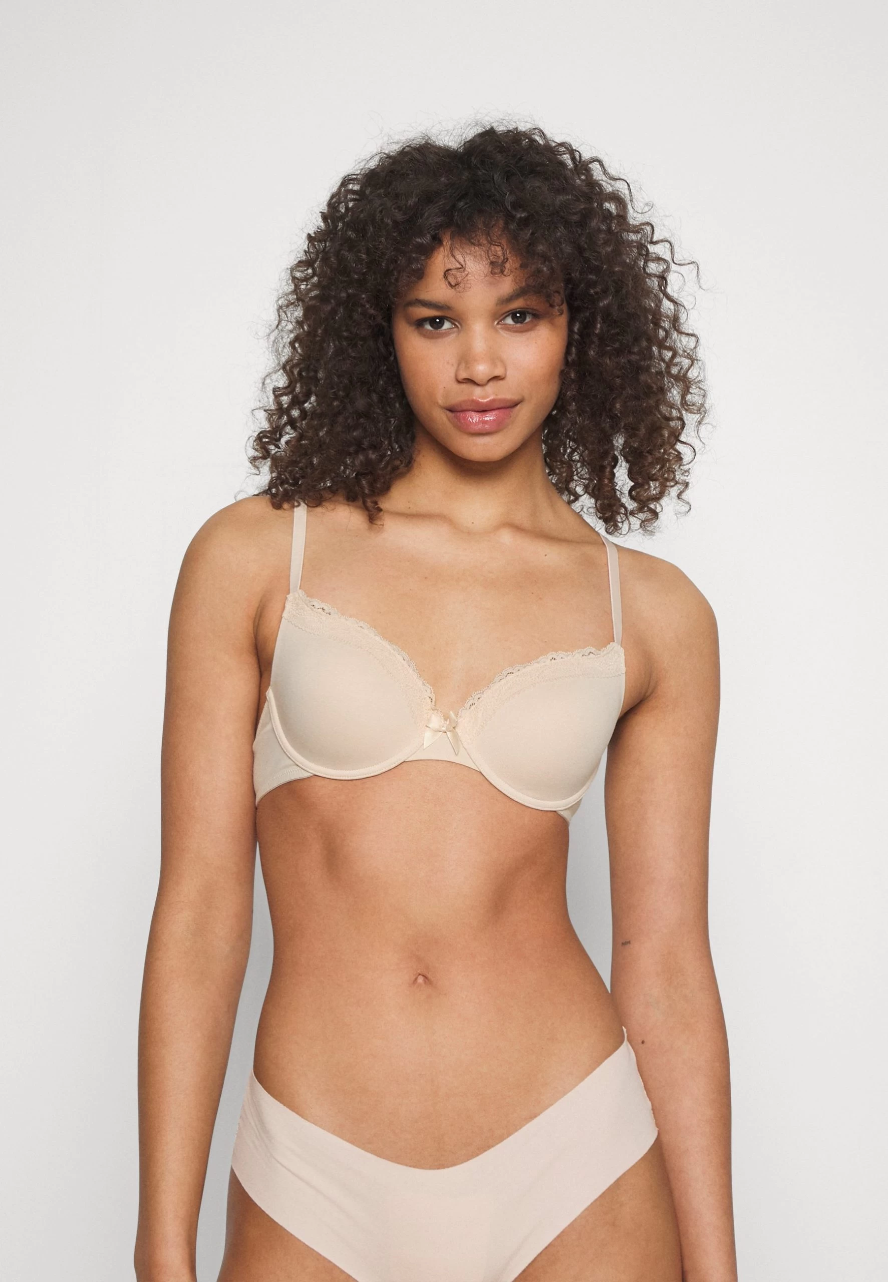 Anna Field 2 PACK SHAKIRA / 916 - NUDE_802 - BLACK - Biustonosz Z Fiszbiną - 916 - Nude_802 - Black 2 Anna Field 2 PACK SHAKIRA / 916 - NUDE_802 - BLACK - Biustonosz Z Fiszbiną - 916 - Nude_802 - Black - obrazek 2