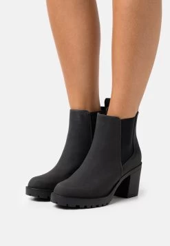 Ankle Boot - Black